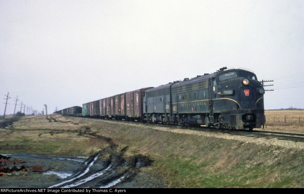 PC 4352, FP7A, c. 1968